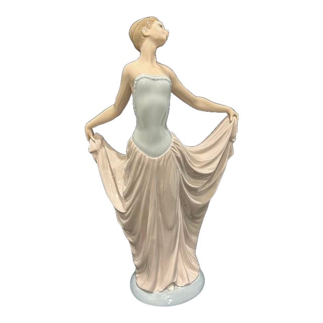Mid 20th Century Lladró. "The Dancer" For Sale
