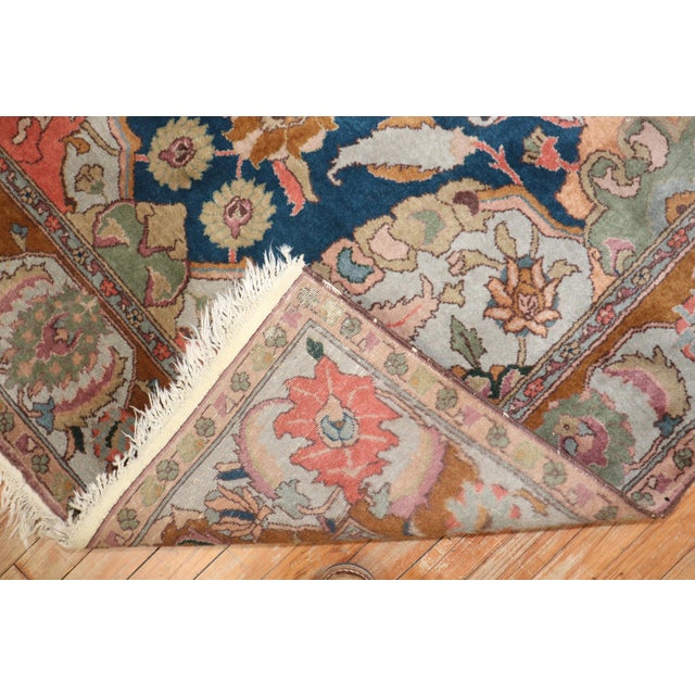 Vintage Indian Lahore Small Gallery Rug - 4'6" x 9'11" For Sale In New York - Image 6 of 10