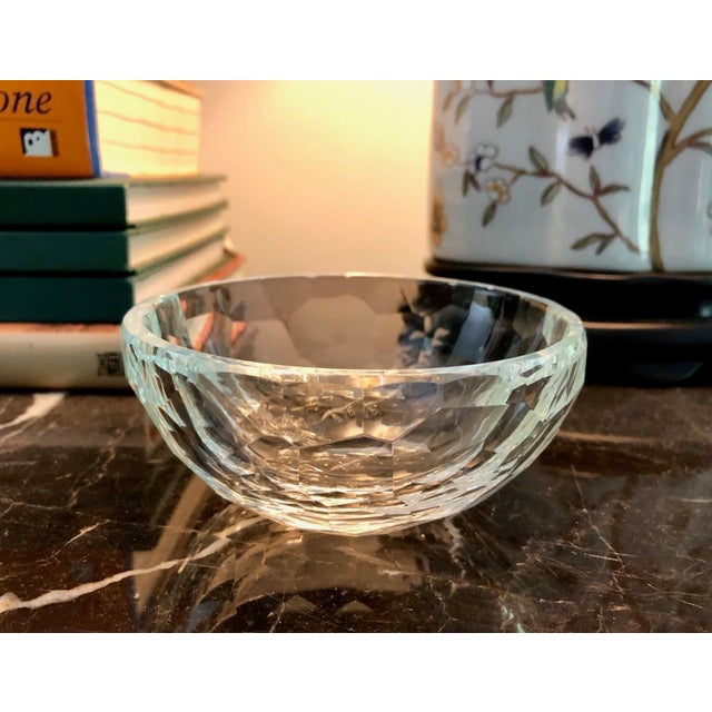 Mid-Century Modern Honeycomb Crystal Saks Fifth Avenue Bowl For Sale - Image 3 of 16