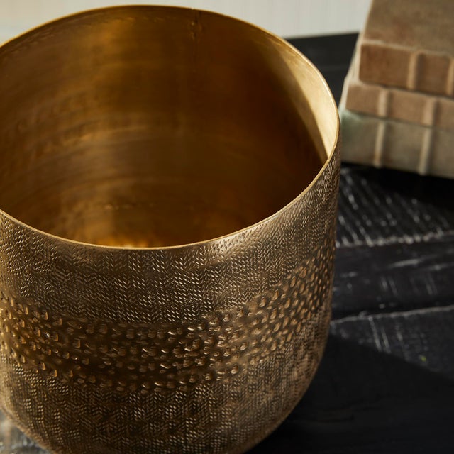 Early 21st Century Emberlynn Cachepot Large For Sale - Image 5 of 5