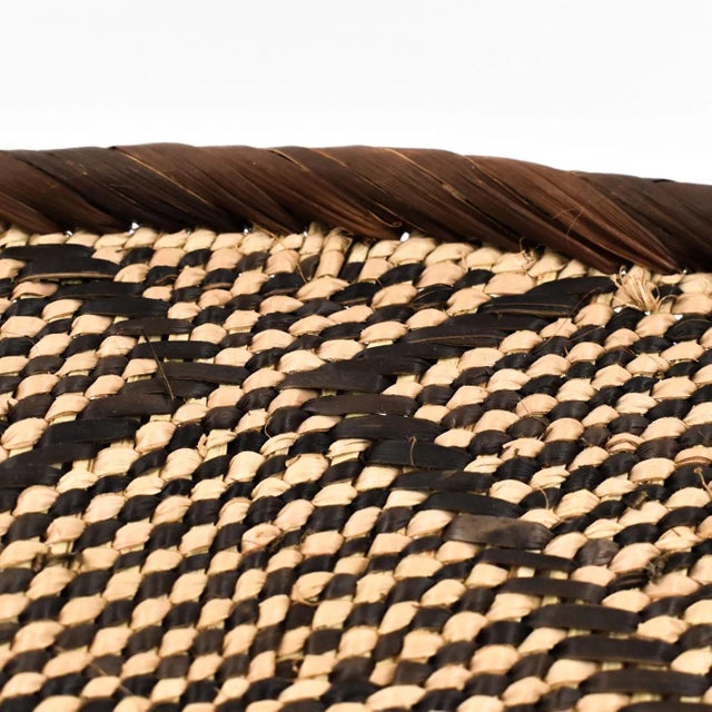 Early 20th Century Early 20th Century Tonga Binga Basket 22.5 Inch For Sale - Image 5 of 7