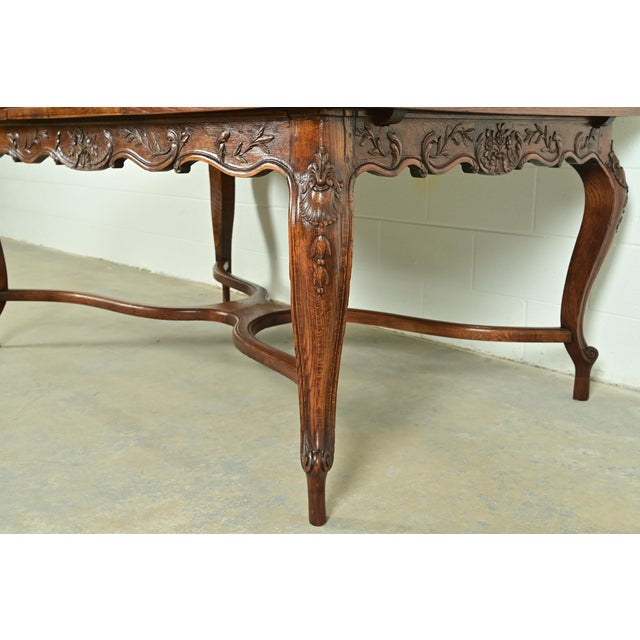 Baker Furniture Style French Provincial Louis XV Carved Oak Extension Dining Table, Circa 1960s For Sale - Image 11 of 15