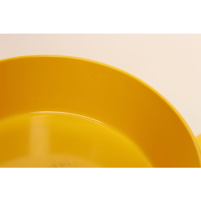 1970s Mid-Century Modern Yellow Melamine Lidded Serving Bowl by Massimo Vignelli for Heller For Sale - Image 9 of 10