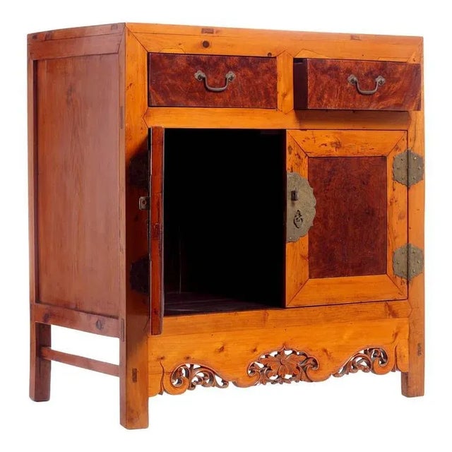 Chinese Early 20th Century Chinese Cabinet Made of Elm and Burl Wood With Carved Skirt For Sale - Image 3 of 9