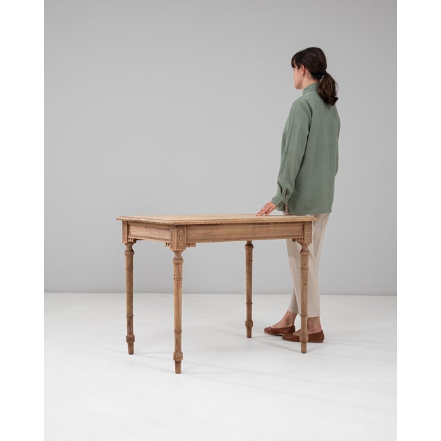 19th Century French Louis XVI Wooden Writing Table with Fluted Legs For Sale - Image 4 of 18