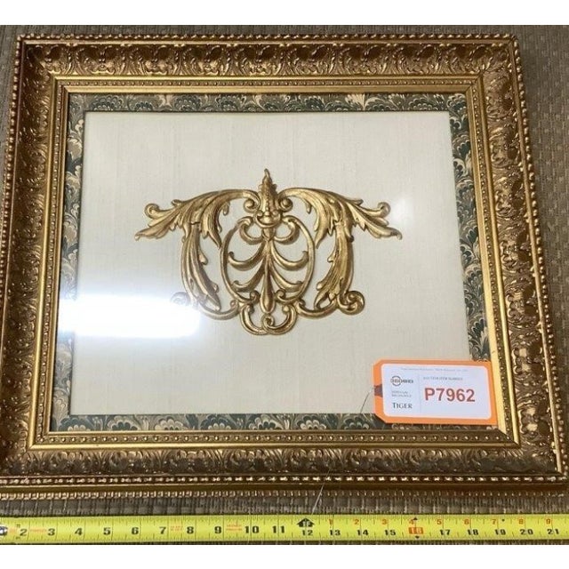 Baroque Hollywood Prop House Baroque Style Gilt Cartouche Wall Plaque in Ornate Frame For Sale - Image 3 of 3