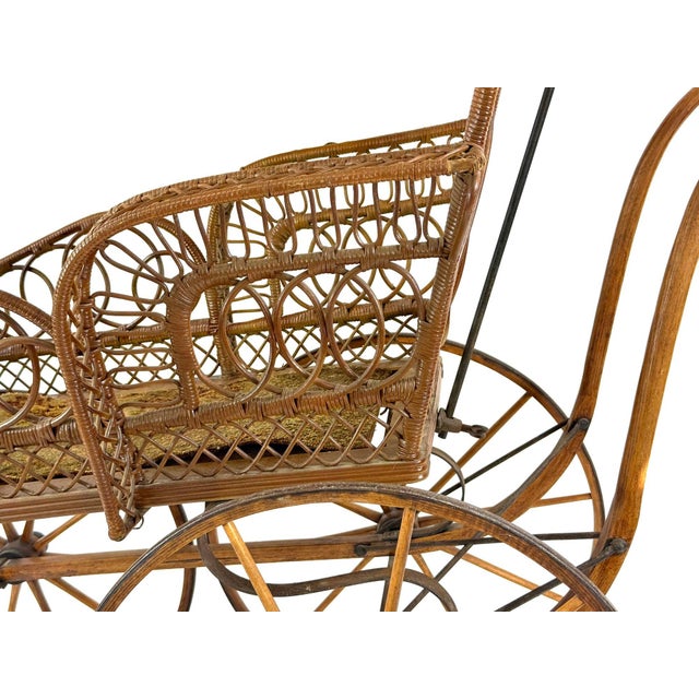 Museum-Quality Late 19th-Century Victorian Wicker Baby Carriage With Original Parasol For Sale - Image 4 of 12