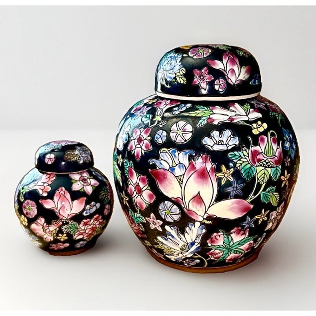 Vintage Famille Noire Porcelain Lidded Floral Ginger Jars - Set of 2 For Sale - Image 9 of 9
