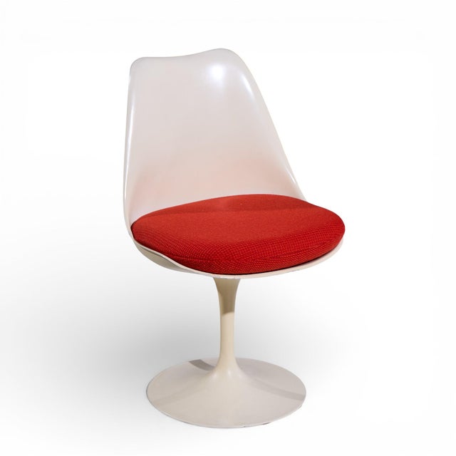 Eero Saarinen for Knoll Mid Century Tulip Side Chair - Pair For Sale - Image 12 of 13