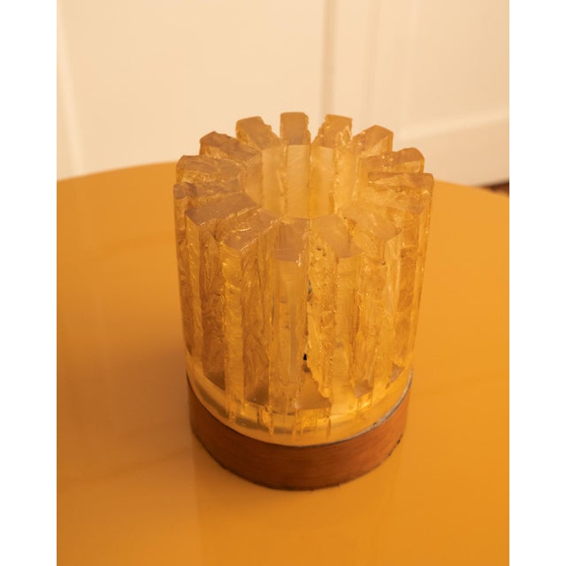 1960s Vintage Cylindrical Table Lamp, 1960s For Sale - Image 5 of 10
