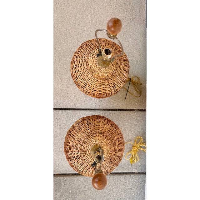 1970s 1970s Pair of Woven Rattan and Wood Ginger Jar Lamps in the Style of Ralph Lauren For Sale - Image 5 of 13