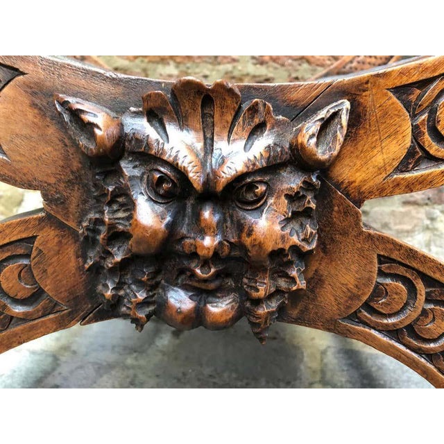 18th Century Italian Carved Walnut Stool For Sale - Image 3 of 11