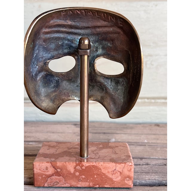 Brass Signed Venetian Baroque Brass Dual-Finish Gilded Pantalone Theatrical Mask Sculpture on Marble Base For Sale - Image 8 of 10