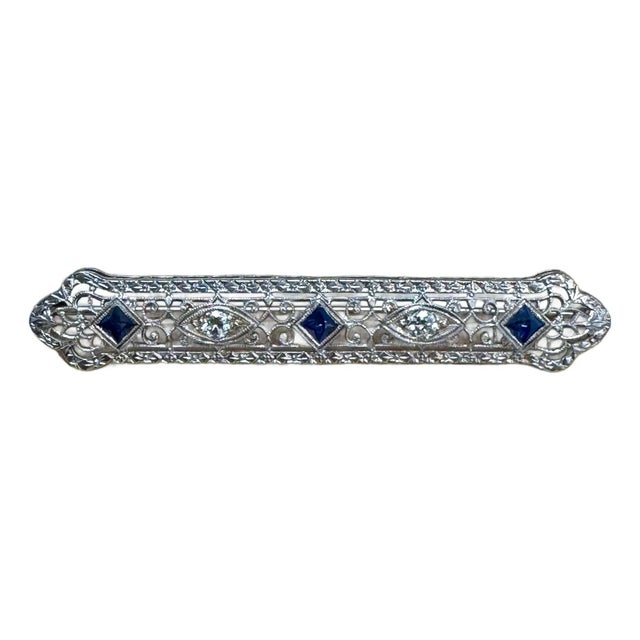 Estate Art Deco Diamond & Sapphire Platinum 4.7 Gm Pin / Broach vs Quality For Sale