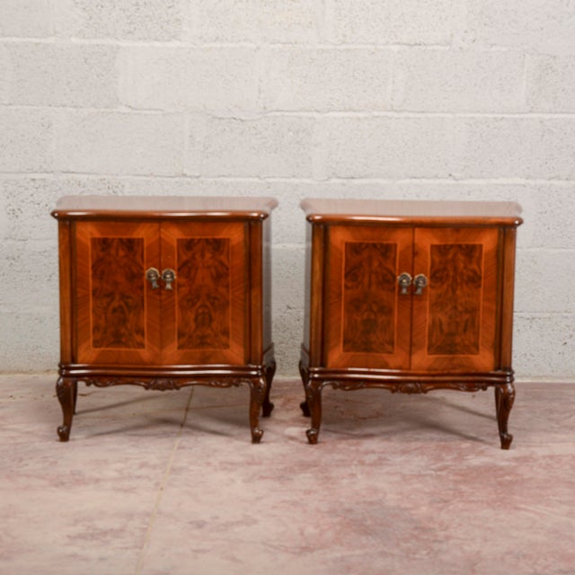 Mid-Century Walnut-Veneered Nightstands, Set of 2 For Sale - Image 14 of 18