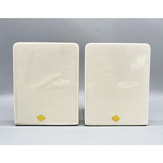 Cream Vintage Otagiri Japan Ceramic Seashell & Starfish Bookends — Coastal / Nautical For Sale - Image 8 of 11