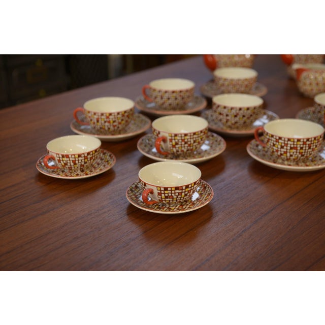 Konfetti Pattern Porcelain Dinner Service from Villeroy & Boch, 1950s, Set of 13 For Sale - Image 11 of 13