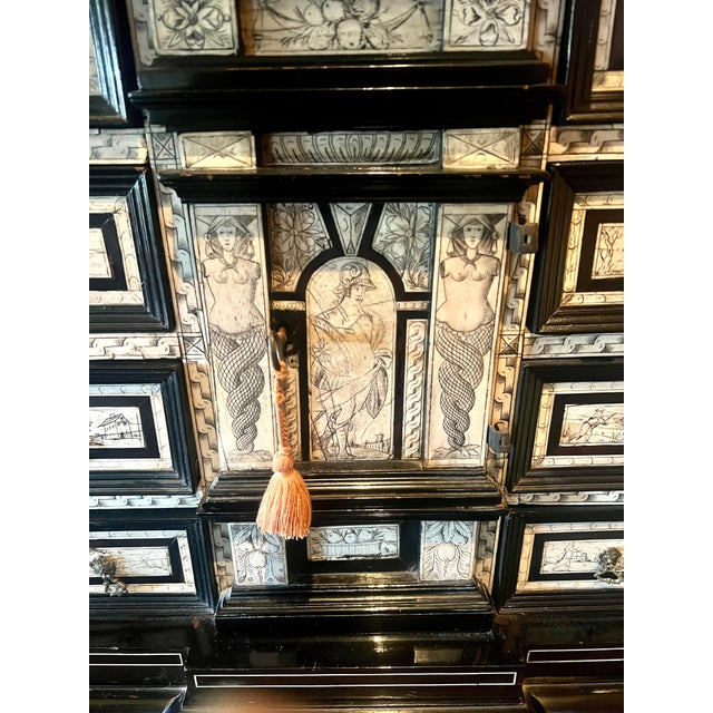 Italian Hand Crafted Lombardy Cabinet on Stand Center Mirror and Etching Details For Sale In Los Angeles - Image 6 of 12