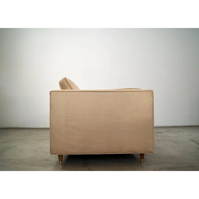 Textile 1950’s Mid-Century Modern Long Gold Tweed Sofa For Sale - Image 7 of 12