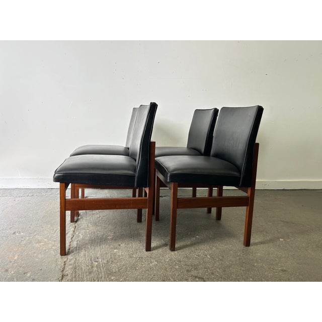 Mid-Century Teak Dining Chairs by Peter Hayward for Vanson, 1960s, Set of 4 For Sale - Image 4 of 11