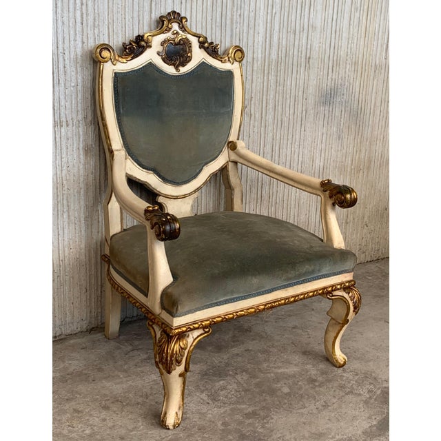 Baroque Pair of Venetian Hand Painted Armchairs in White Antique Painting and Giltwood For Sale - Image 3 of 18
