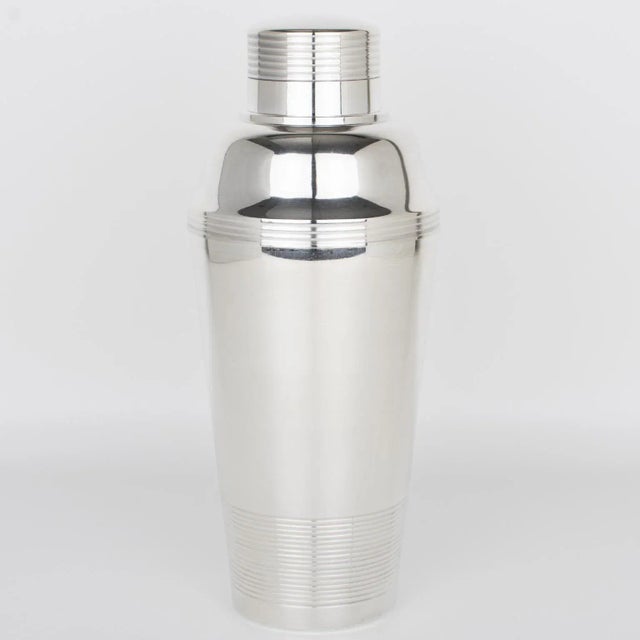 Metal Art Deco Silver Plate Cocktail Shaker and Six Barware Glasses For Sale - Image 7 of 14