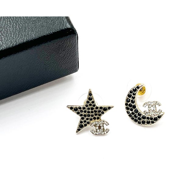 Contemporary Chanel Super Rare Star Moon Black Crystal CC Small Piercing Earrings ,2 Pieces For Sale - Image 3 of 4