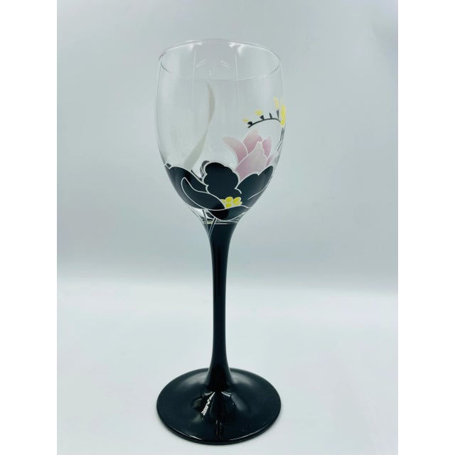 Onyx Late 20th Century Floral Wine Glasses From France- Set of 7 For Sale - Image 8 of 12