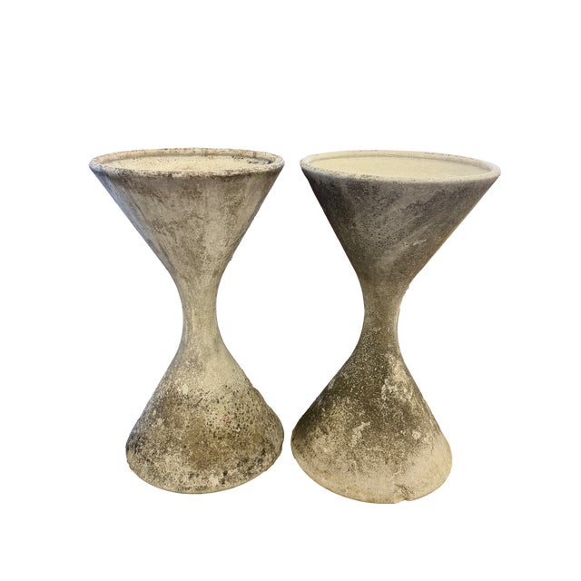 Mid-Century Modern Willy Guhl Diabolo Hourglass Planters 38" - A Pair For Sale - Image 14 of 14