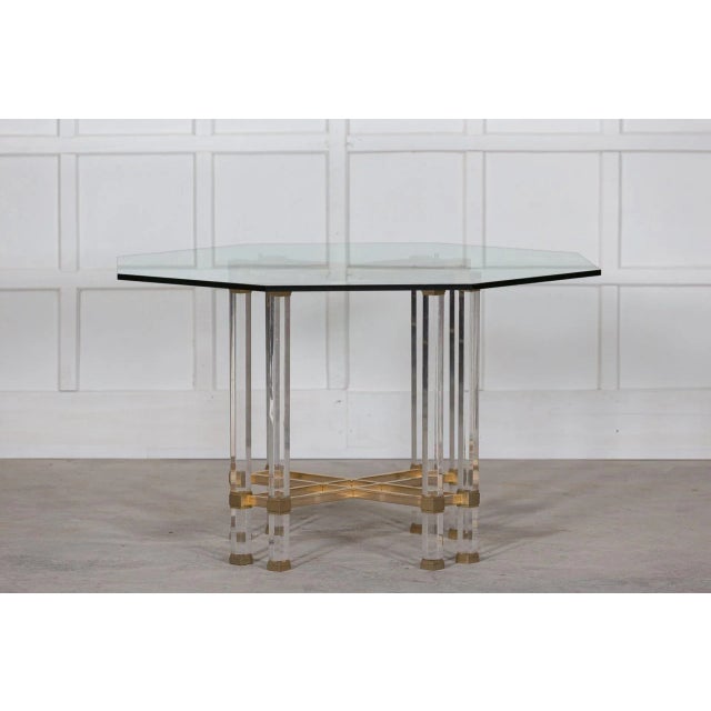 1970s French Hollywood Regency Acrylic Glass, Brass & Glass Dining Table by Pierre Vandel, 1970s For Sale - Image 5 of 11