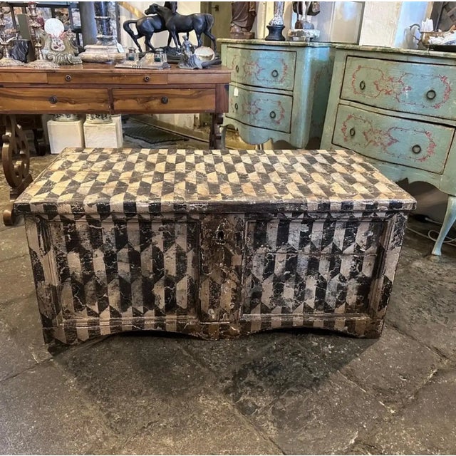 Late 19th Century Black and White Lacquered Wood Florentine Blanket Chest For Sale - Image 4 of 15