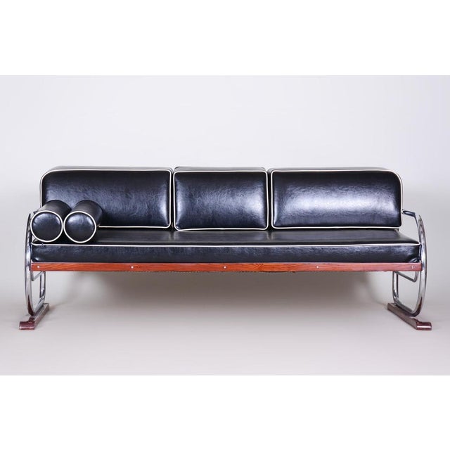 1930s Bauhaus Sofa in Chrome, Steel, and Leather from Robert Slezak, Czech, 1930s For Sale - Image 5 of 9
