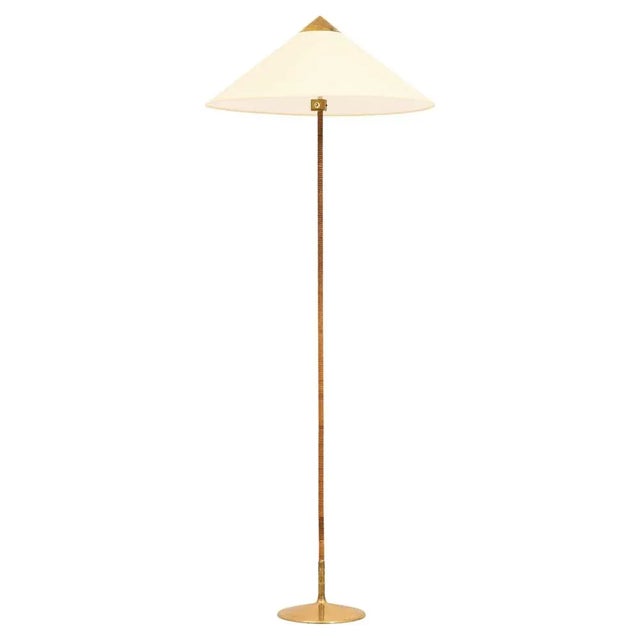 Floor Lamp in Brass and Cane attributed to Paavo Tynell, 1950s For Sale - Image 11 of 11