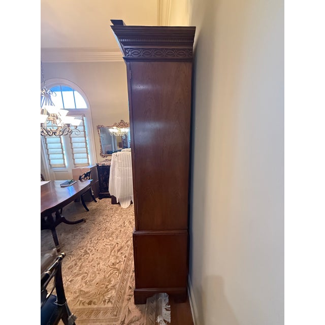 Brown Late 20th Century Baker Historic Charleston Collection Chippendale Carved Mahogany China Cabinet For Sale - Image 8 of 9