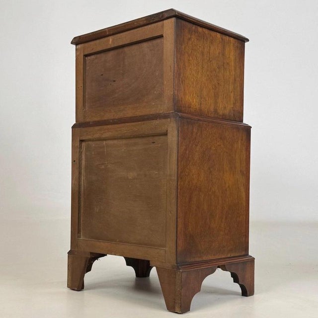 Wood 20th Century English Mahogany Chest of Drawers For Sale - Image 7 of 13
