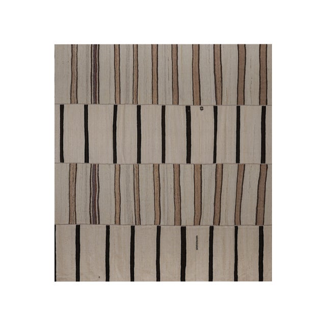 1960s Decorative Oversized Turkish Kilim Rug 9'4'' X 12'6'' For Sale - Image 5 of 12