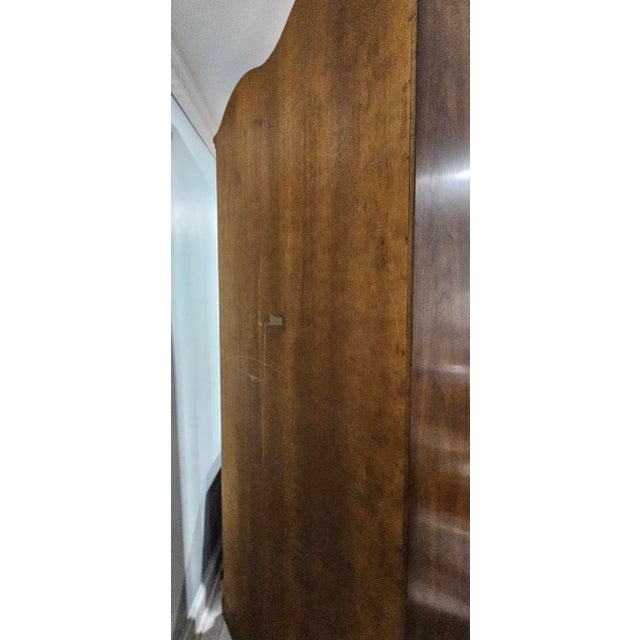Henredon Design Convex Bubble Glass Paned Double Door Flat Wall Display Cabinet For Sale - Image 4 of 9