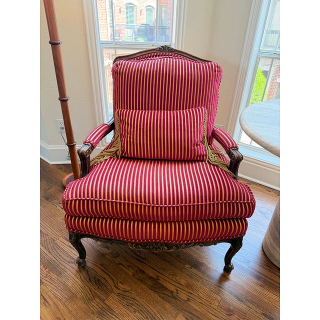 1980s Vintage French Louis XV Velvet Arm Chairs (2) For Sale - Image 5 of 7