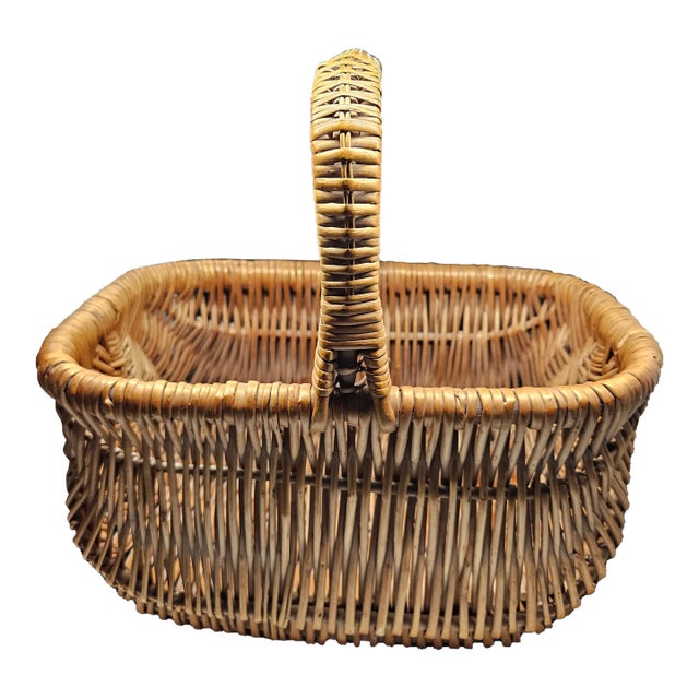 Vintage Wicker "Buttocks" Market Basket For Sale
