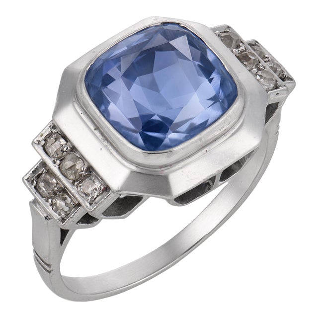 1920s French Art Deco Gia 4.50 Carat Ceylon No Heat Sapphire Diamond Platinum Ring, Size 6.25 For Sale