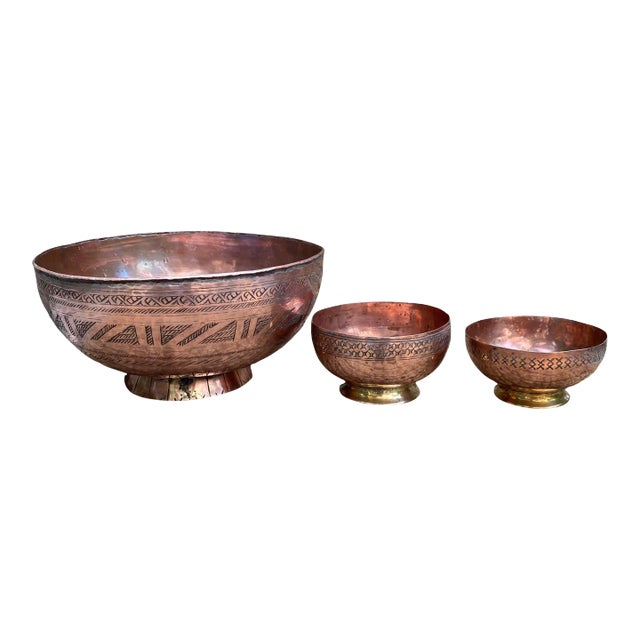 Vintage Indian Hand-Made Copper Bowls, Set/3 For Sale