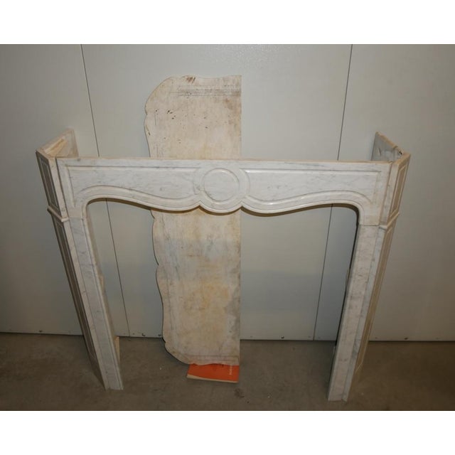 Fireplace Frame in White Marble, Early 1900s For Sale - Image 11 of 18