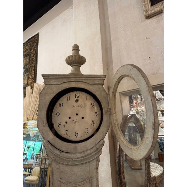 19th Century Swedish Gustavian Painted Grandfather Clock For Sale - Image 4 of 5