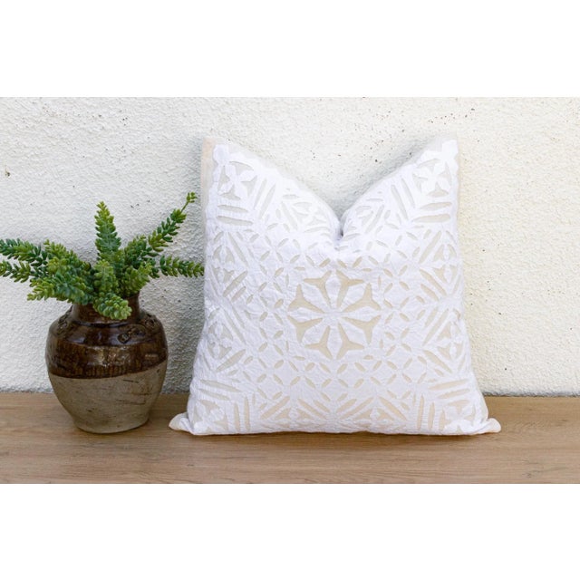 This decorative pillow cover set is a beautiful tapestry of history and refined artistry. It features an exquisite array...