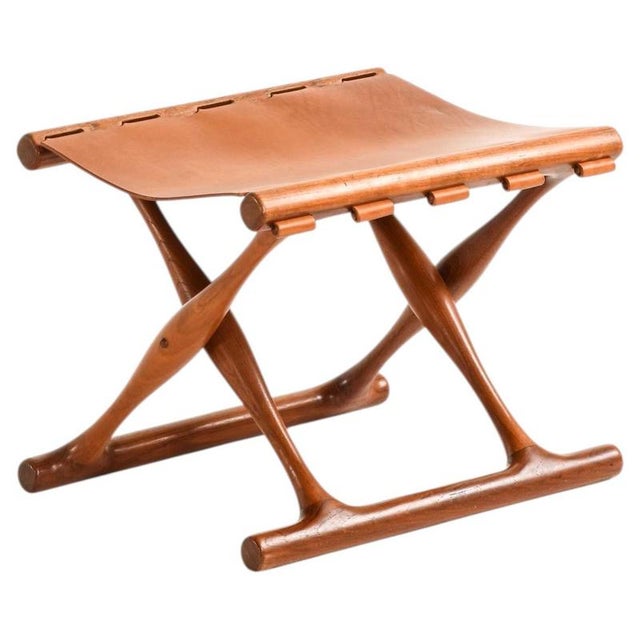 Mid-Century Folding Stool in Teak and Leather attributed to Poul Hundevad for Guldhøj, 1950s For Sale - Image 6 of 6