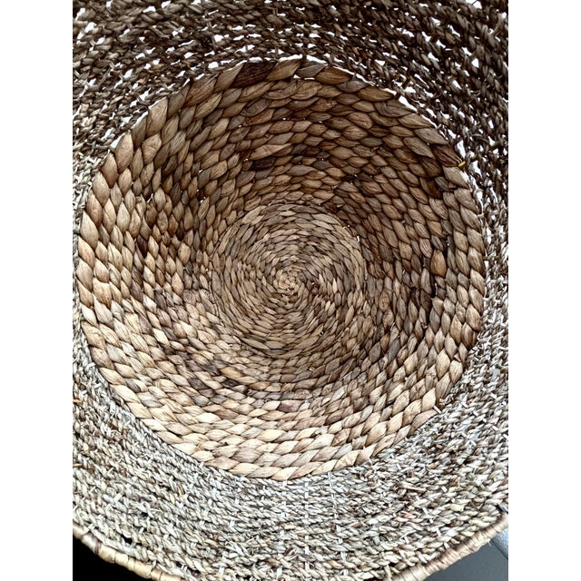 Vintage 2pc Woven Baskets 21” XL Woven & Pedestal For Sale In Columbus - Image 6 of 9