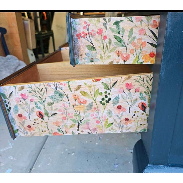Vintage Statton Americana Hand-Painted Floral Queen Anne Chest of Drawers For Sale In Greensboro - Image 6 of 9