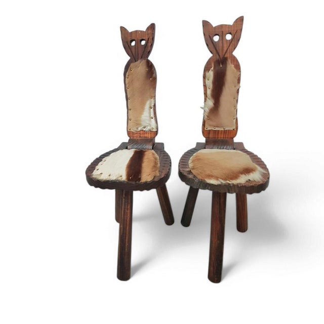 Brutalist Cowhide Cat Tripod Chairs with Foldable Backrests, Spain, 1960s, Set of 2 For Sale - Image 15 of 15