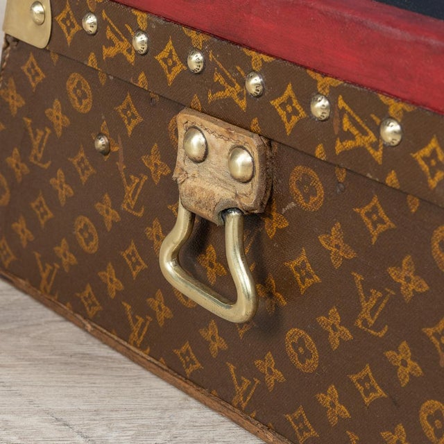 1910s Antique 20th Century Hat Trunk in Monogram Canvas from Louis Vuitton, Paris, 1910s For Sale - Image 5 of 18
