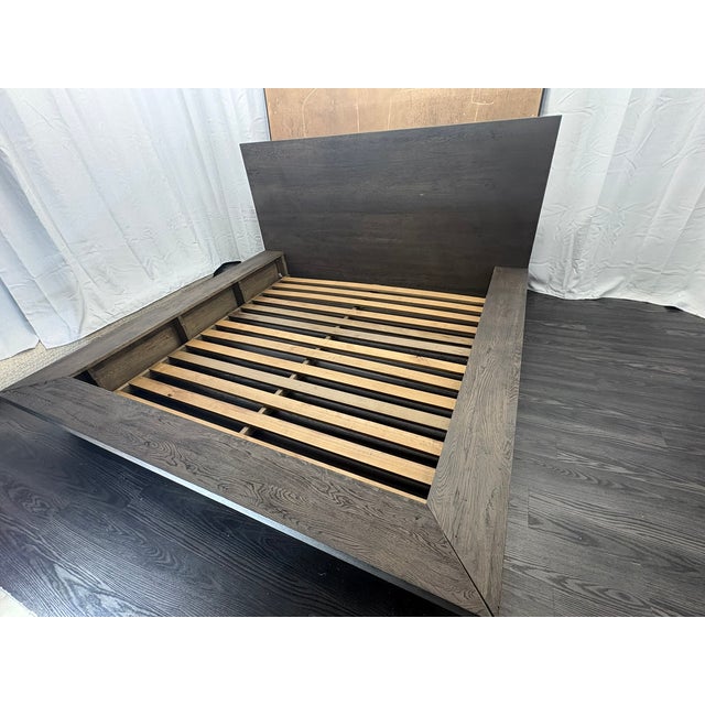 Rh Drifted Reclaimed Oak Panel Bed – King Brown Oak |European Oak | Designed by Nils Verhoeven For Sale - Image 10 of 18